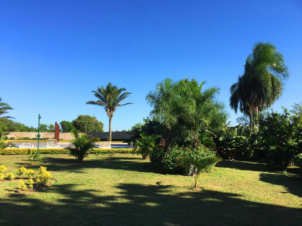 Los Jazmines Hotel Resort Warnes Esterno foto